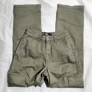 Hollister Ultra High-Rise Dad Pant Cargo Utility Green Women's Size 00R W23R